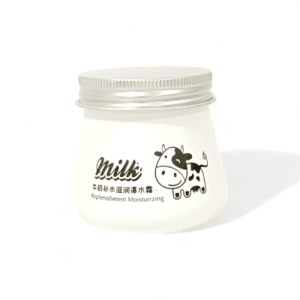 Photoroom 20240315 034625 1 300x300 1 300x300 - کرم مرطوب‌کننده و سفیدکننده صورت شیر گاو Images Milk Cream