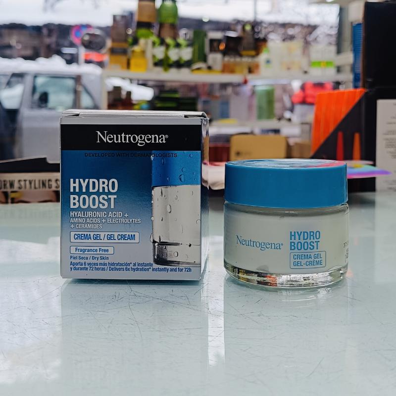 IMG_7498 ژل کرم آبرسان Hydro Boost Gel Cream از برند نیتروژنا (Neutrogena) - Image 2