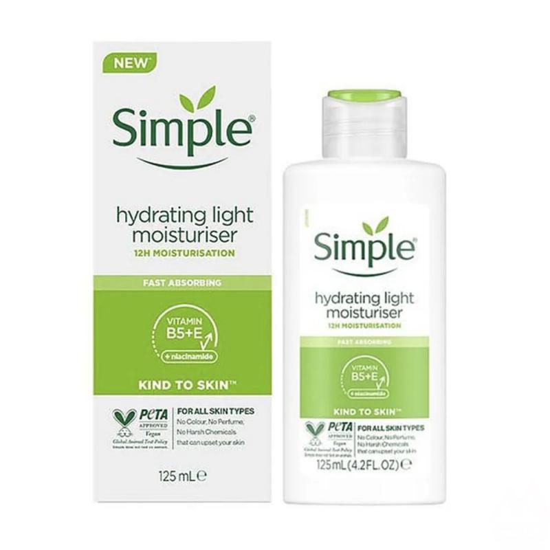 کرم آبرسان و مرطوبکننده سیمپل Simple Hydrating Light Moisturiser IMG 5915 - کرم آبرسان و مرطوبکننده سیمپل Simple Hydrating Light Moisturiser